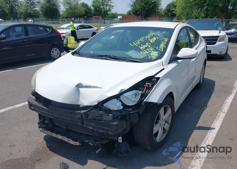 2013 Hyundai Elantra Gls из США, поврежденный, VIN 5NPDH4AE3DH275172
